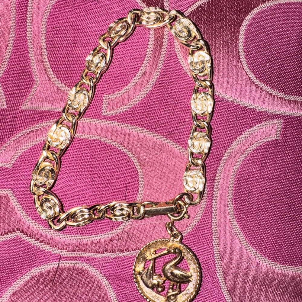 Sarah Coventry Gold Bracelet with Bird Charm